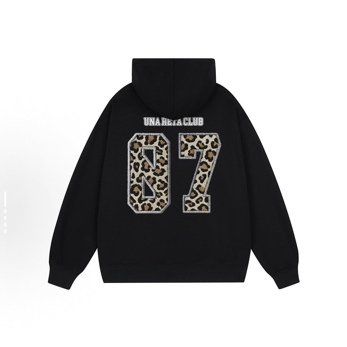 HOODIES & SWEATSHIRTS